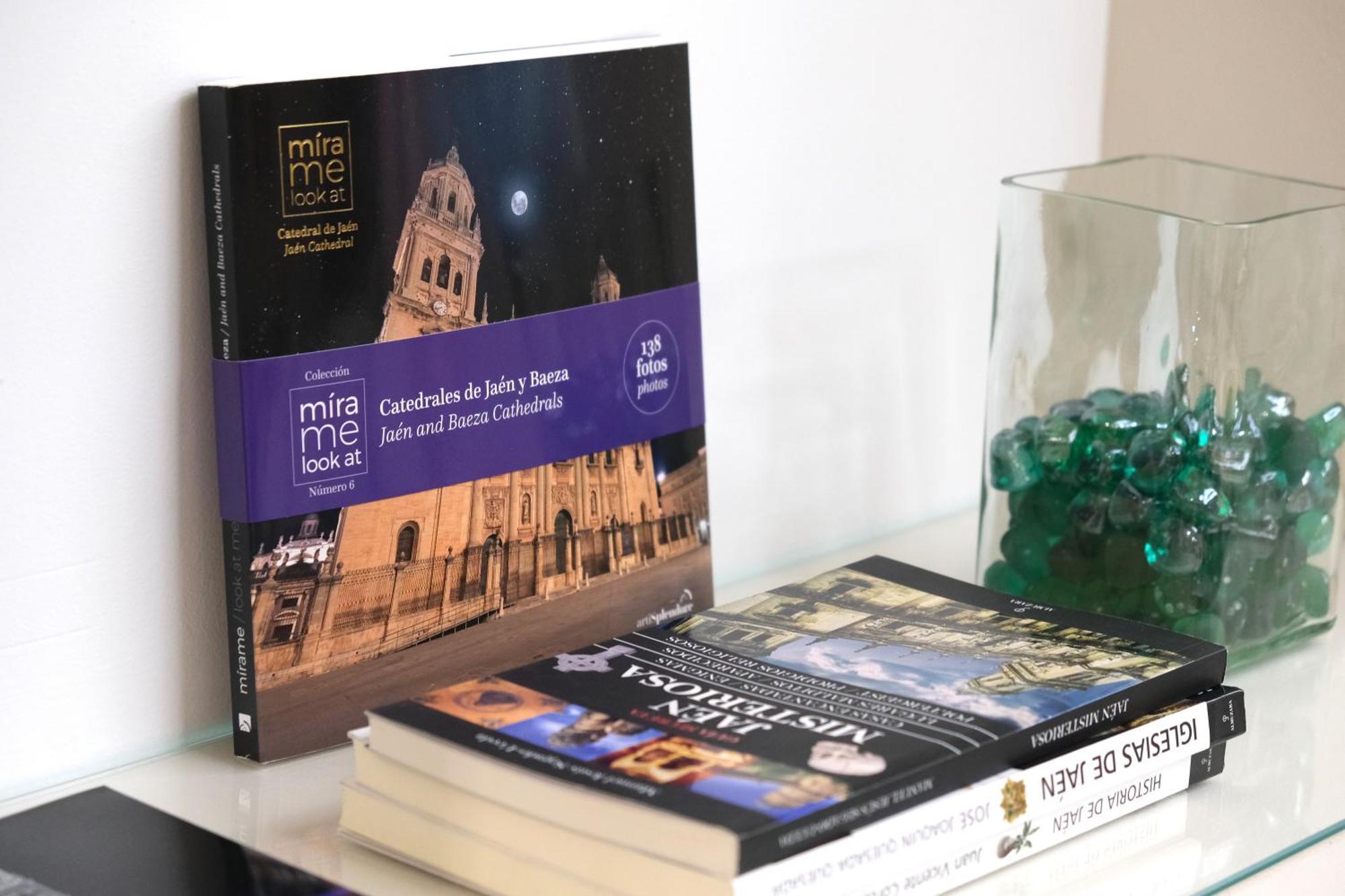 H2, Vivienda Turistica Apartman Jaén Kültér fotó